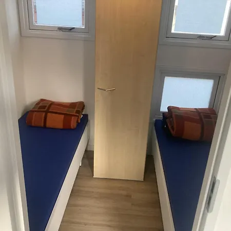 Kijkduin - 822 *